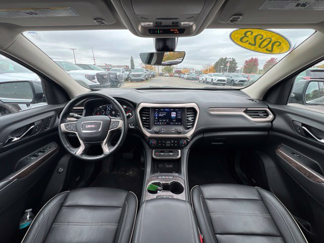 Used 2023 GMC Acadia Denali w/ Denali Ultimate Package AWD/4WD image 22