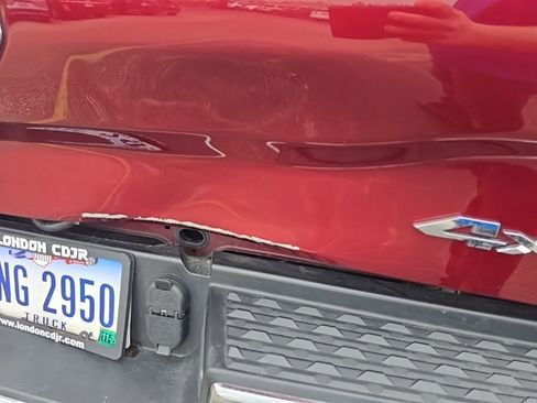 Used 2024 RAM 2500 Tradesman w/ Chrome Appearance Group image 5