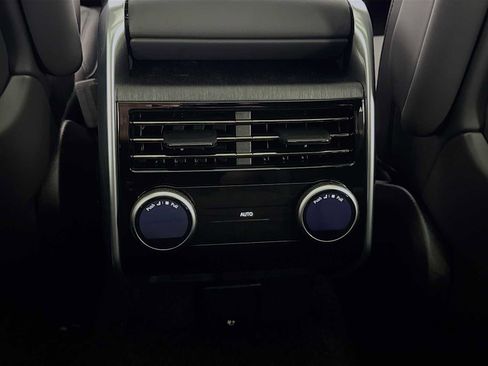 New 2025 Land Rover Range Rover SE image 22