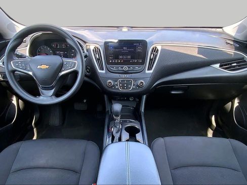 Used 2024 Chevrolet Malibu LT FWD image 15