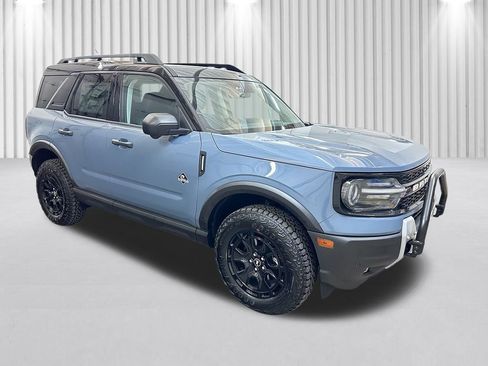 New 2025 Ford Bronco Sport Outer Banks w/ Sasquatch Outer Banks Package image 2