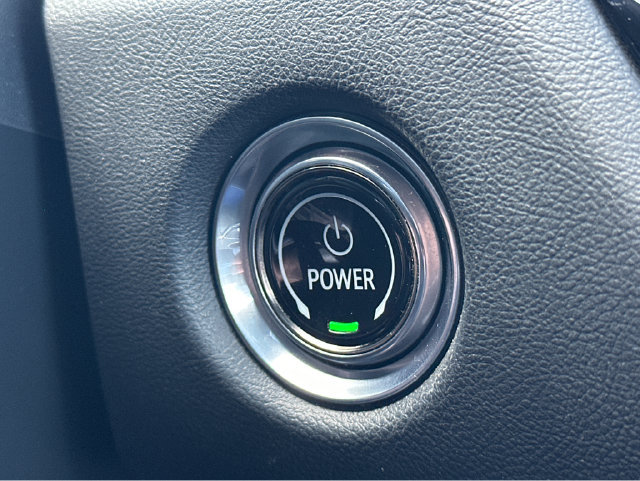 Certified 2024 Cadillac Lyriq Sport AWD/4WD image 22