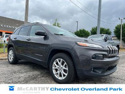 Used 2017 Jeep Cherokee Latitude w/ Cold Weather Group