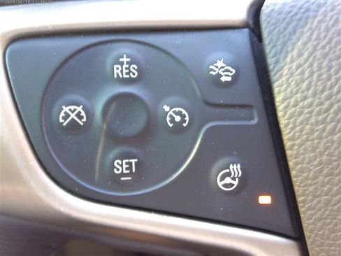 Used 2017 GMC Acadia Denali w/ Technology Package AWD/4WD image 12