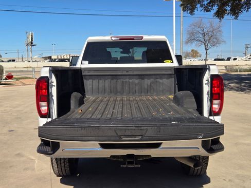 Used 2024 GMC Sierra 2500 Pro w/ Convenience Package image 26