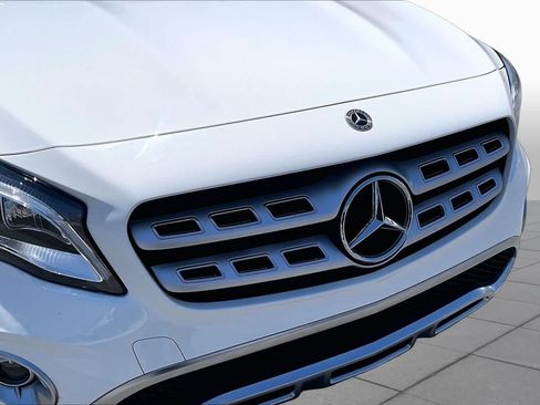 Used 2018 Mercedes-Benz GLA 250 4MATIC image 28