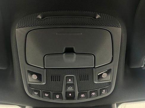 Used 2024 Lincoln Navigator Reserve image 40