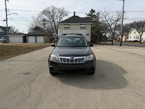 Used 2012 Subaru Forester 2.5X w/ Alloy Wheel Pkg image 2