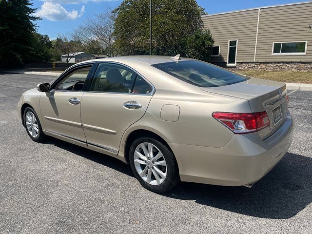 Used 2011 Lexus ES 350 FWD image 21