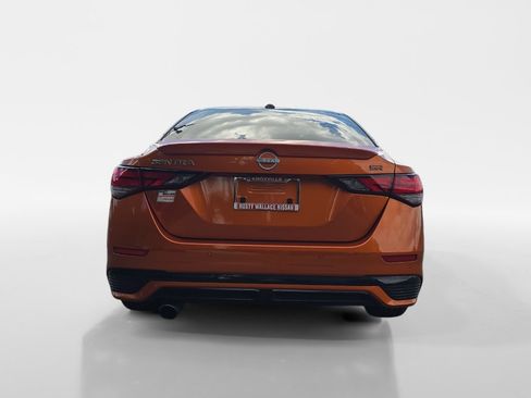 Used 2024 Nissan Sentra SR w/ SR Premium Package image 4