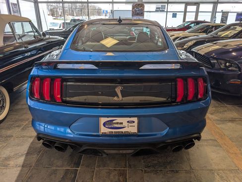 Certified 2021 Ford Mustang Shelby GT500 w/ Technology Package RWD image 5