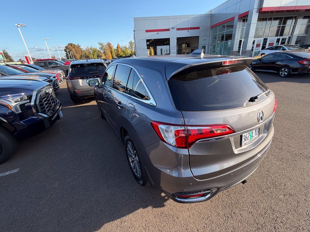 Used 2017 Acura RDX w/ Advance Package AWD/4WD image 4