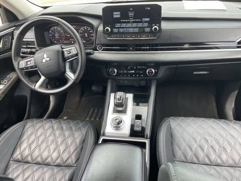 Used 2023 Mitsubishi Outlander SEL FWD image 15