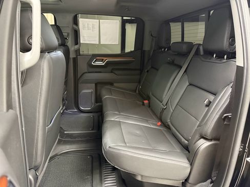 Used 2023 GMC Sierra 1500 Denali w/ Technology Package image 14