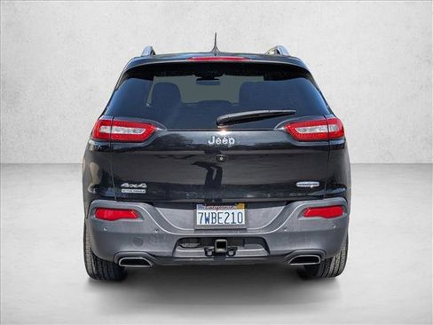 Used 2017 Jeep Cherokee Latitude w/ Safety/Convenience Group image 7