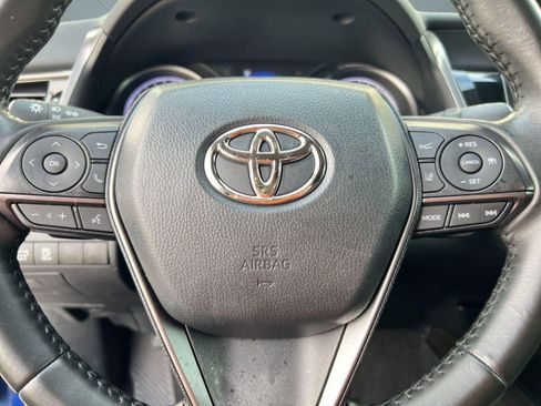 Used 2023 Toyota Camry SE w/ Convenience Package image 16