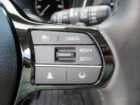 Used 2023 Honda Pilot Touring image 29