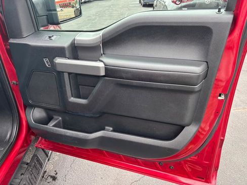 Used 2016 Ford F150 XLT w/ Equipment Group 302A Luxury AWD/4WD image 16