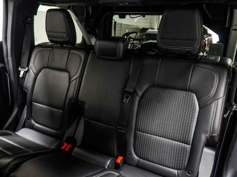 Used 2023 Ford Bronco Raptor image 39