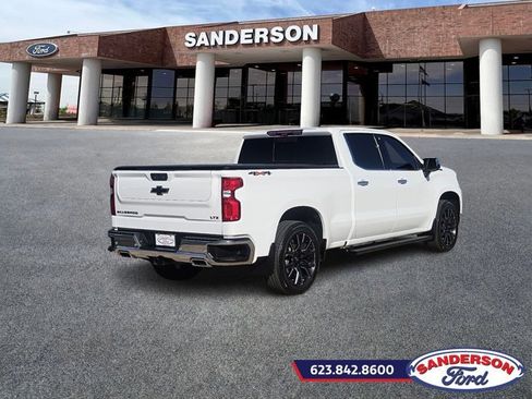 Used 2022 Chevrolet Silverado 1500 LTZ w/ LTZ Premium Package image 3