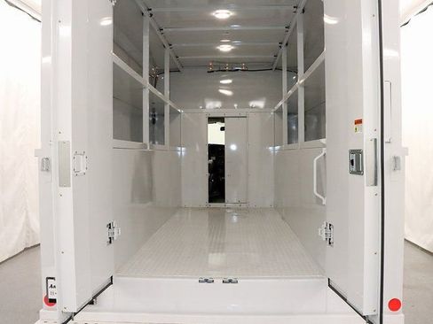 New 2025 GMC Savana 3500 w/ Power Convenience Package image 18