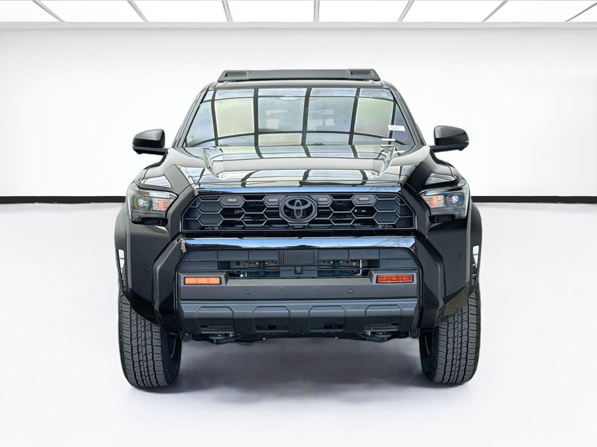 Used 2025 Toyota 4Runner TRD Off-Road Premium AWD/4WD image 2