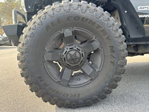 Used 2012 Jeep Wrangler Sport image 11