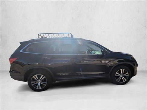 Used 2024 Honda Pilot EX-L image 4