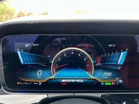 Used 2022 Mercedes-Benz AMG GT 43 image 10