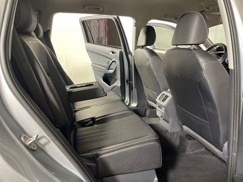 Certified 2022 Volkswagen Tiguan SE AWD/4WD image 20