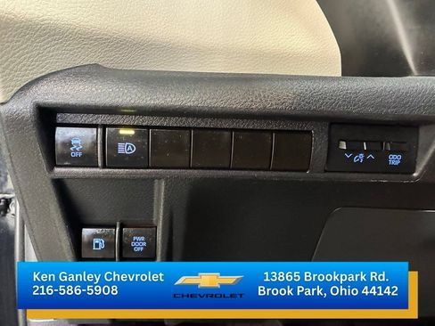 Used 2022 Toyota Sienna XLE FWD image 10
