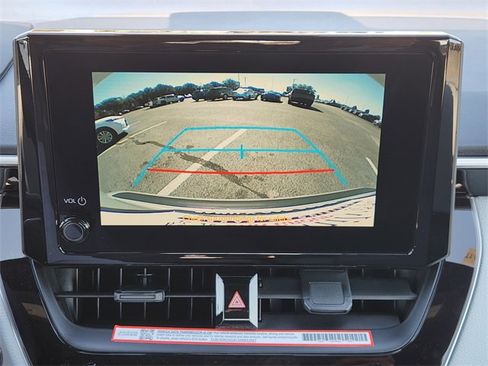 Used 2025 Toyota Corolla SE image 14