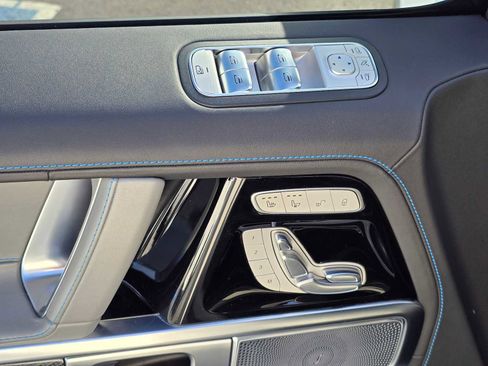 Used 2025 Mercedes-Benz G 580 w/ EQ Technology image 22