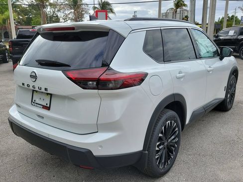 New 2026 Nissan Rogue Dark Armor FWD image 7