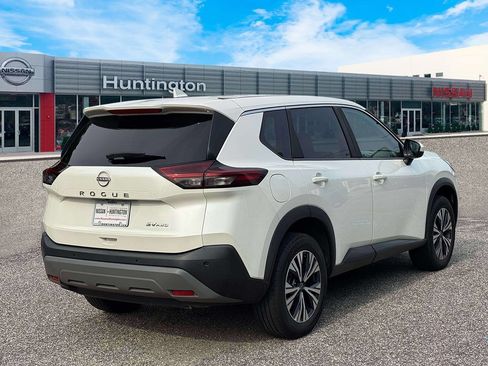 Used 2023 Nissan Rogue SV AWD/4WD image 8