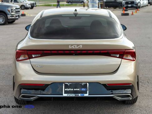 Used 2022 Kia K5 LXS FWD image 7