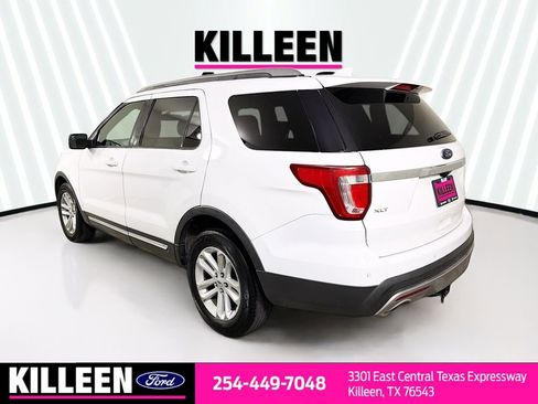 Used 2017 Ford Explorer XLT w/ Equipment Group 201A image 6