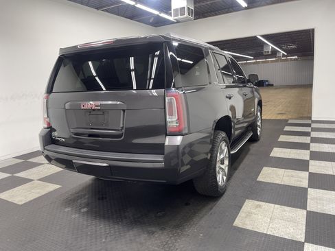 Used 2018 GMC Yukon SLE w/ SLE Value Package image 5