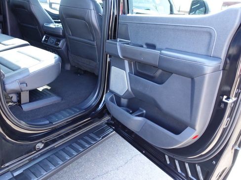 Used 2024 Ford F150 Lariat w/ Equipment Group 502A High image 29