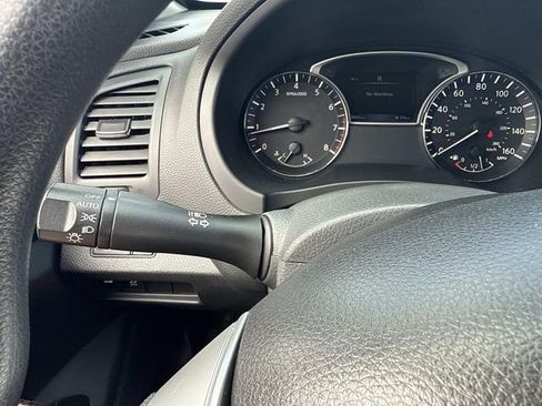 Used 2016 Nissan Altima 2.5 S w/ Power Driver Seat Package FWD image 37