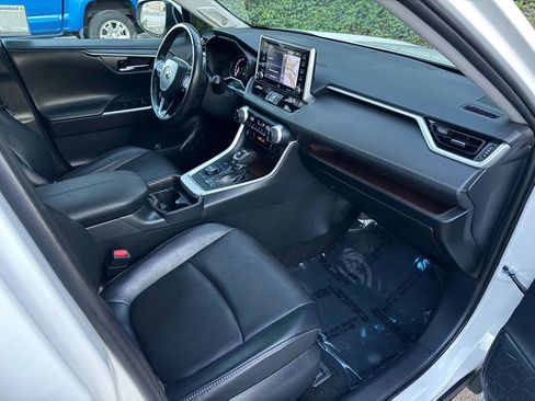Used 2019 Toyota RAV4 Limited w/ Cold Weather Package image 44
