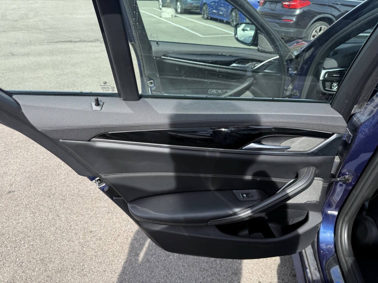 Used 2018 BMW M550i xDrive AWD/4WD image 16