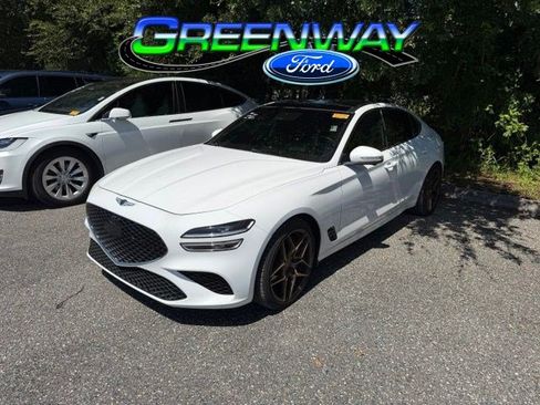 Used 2022 Genesis G70 3.3T RWD image 1