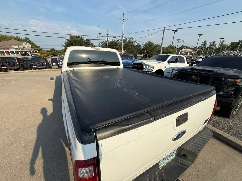 Used 2014 Ford F250 XL w/ Power Equipment Group AWD/4WD image 8