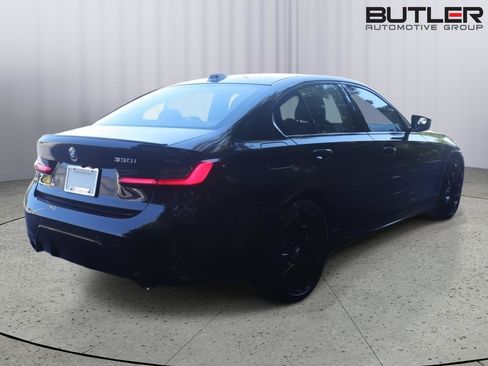 New 2026 BMW 330i Sedan w/ M Sport Package RWD image 8