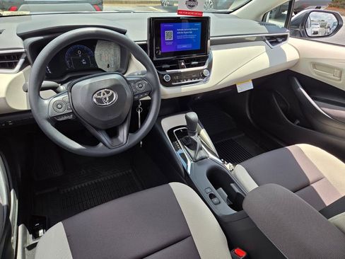 New 2026 Toyota Corolla LE FWD image 7