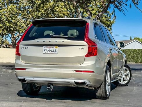 Used 2016 Volvo XC90 T8 Momentum w/ Vision Package image 18