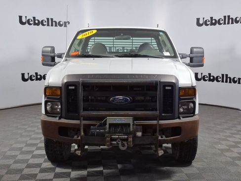 Used 2010 Ford F250 XL AWD/4WD image 2