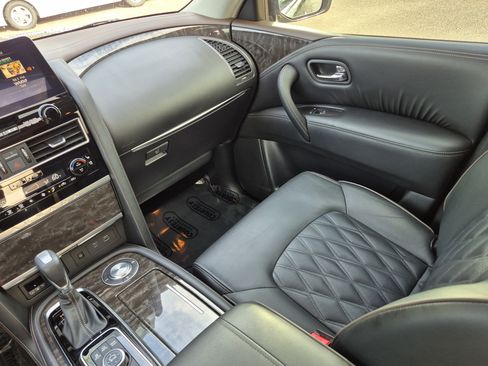 Certified 2023 Nissan Armada Platinum w/ Captain's Chairs Package RWD image 18