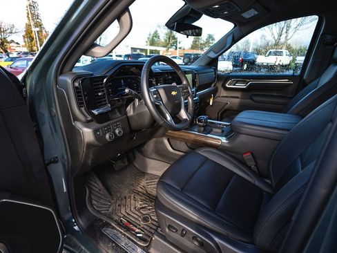 New 2025 Chevrolet Silverado 1500 LT w/ Z71 Off-Road Package image 22